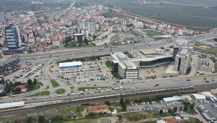 TUZLA’DA BİN KİŞİLİK İFTAR ÇADIRI KURULDU